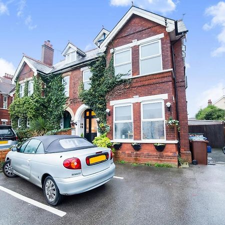 Airport Lodge Farnborough  Dış mekan fotoğraf